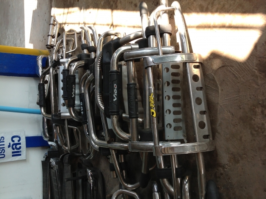 ขายกันชน-หน้าหลัง เหมาหลายชิ้น ขายราคาถูก 200 บาทเหมาหมด