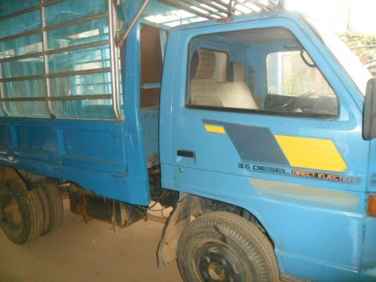 อีซูซุ NkR 6 ล้อ 88 แรงม้า