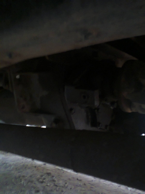 ขาย ISUZU หกล้อหัวยาว เครื่อง145 เกียร์ร๊อก