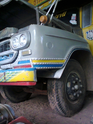 ขาย ISUZU หกล้อหัวยาว เครื่อง145 เกียร์ร๊อก