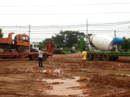 รับจ้างขนย้ายเครื่องจักรกลหนัก ตั้งแต่5ตัน-45ตัน สนใจติดต่อ 086-2356789 เสียนิกอุดรธานี รับจ้างขนย้ายเครื่องจักรกลหนัก ตั้งแต่5ตัน-45ตัน สนใจติดต่อ 086-2356789 เสียนิกอุดรธานี