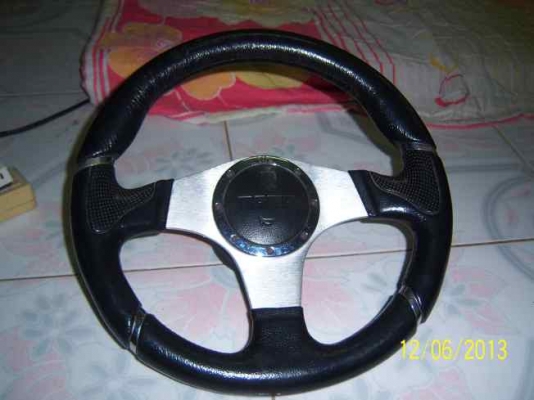 ขายพวงมาลัยพร้อมคอ สวยๆ