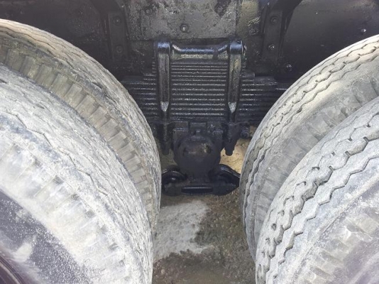 หัวลาก isuzu rocky ปี 37 เครื่อง 240   680,000.-