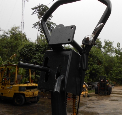 ขายรถบดเดินตาม  KUBOTA TACOM สตารท์ไฟฟ้า