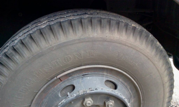 HINO MAGA ซีรี่ 500 รุ่น 251 หัวบางเดิม เครื่องเดิม คัซซีสวย HINO MAGA ซีรี่ 500 รุ่น 251 หัวบางเดิม เครื่องเดิม คัซซีสวย