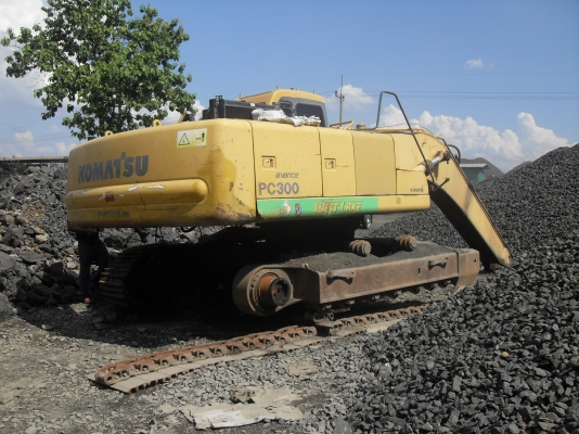ขาย 2 คัน KOMATSU PC300-6
