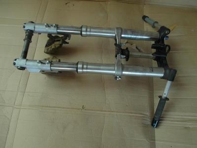 อะไหล่ บิ๊กไบค์ Suzuki สำหรับคนที่บ้าขี่ Su ครับ