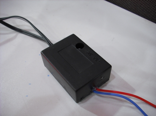 ไฟฉุกเฉิน 12V. ไฟฉุกเฉิน 12V.