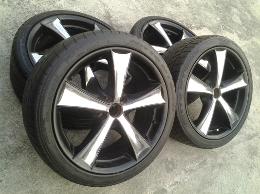 Hunter แม็กนอก หน้า18 หลัง19  พร้อมยางถูกๆ