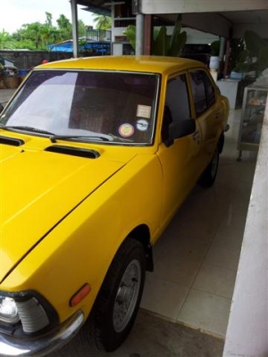 ขายโตโยต้า KE 20 สีเหลืองสวยๆครับ