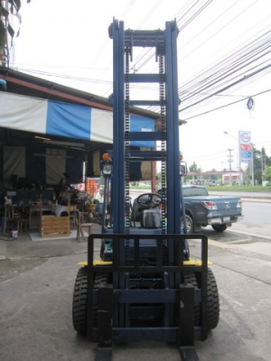 ขาย รถยก KOMATSU  2.5 ตัน รุ่น FD25-16-เสาสูง 5 เมตร มือสองญี่ปุ่น