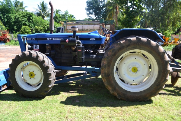 ด่วน ลดสุดๆ ขายFORD 7810  2เพลา เก่านอก
