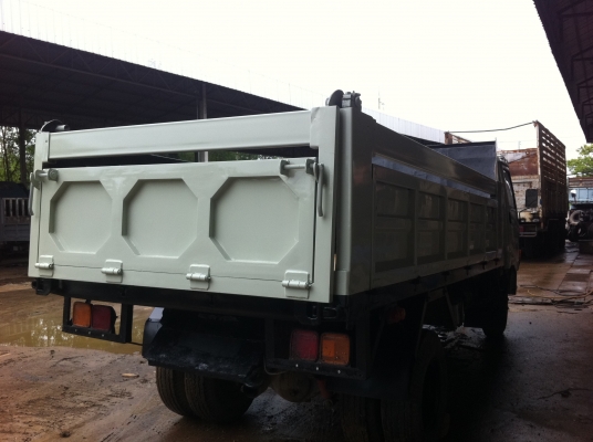 HINO KM779 (ดั้มดิน) เลขตัวรถ KM779-11180 เลขเครื่อง WO4D-B21797