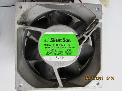 ขายด่วนของดีราคาถูกมีน้อยพัดลดระบายความร้อนในเครื่องมือแพทย์ USA.