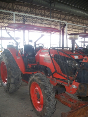 ขาย KUBOTA M7040
