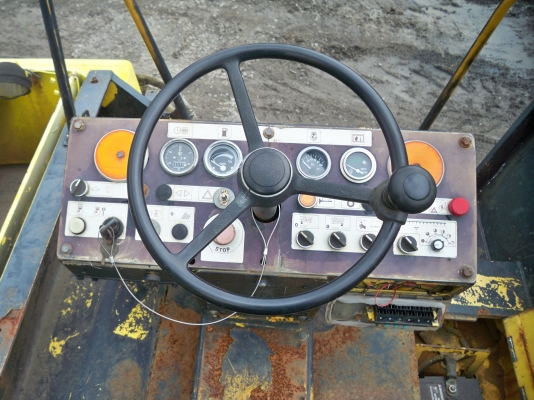 ประกาศขาย รถบดอัดสั่นสะเทือน