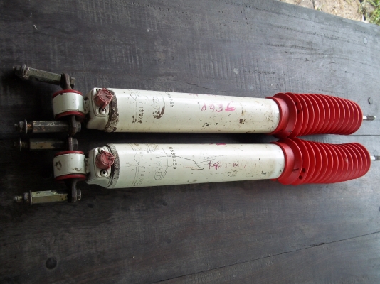 โช๊คอัพ RANCHO RS9000 -9 SPEED ปรับได้ 9 ระดับ (สภาพสวยพร้อมใช้งาน) สำหรับรถ จิ๊บ แกรนด์ เชอโรกี