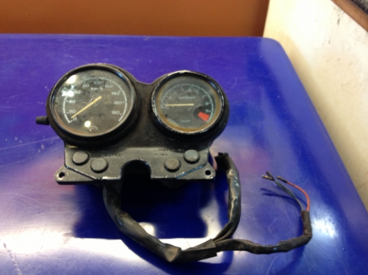 HONDA BOSS 400  ระเบิดอะไหล่ครับ