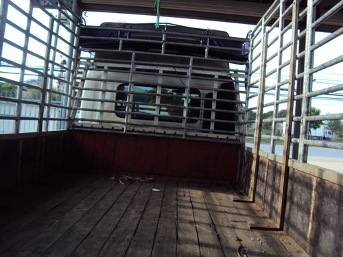 ขายHINO 150แรงม้า ปี2003 กระบะบรรทุกมีข้างเสริม ยาว4.3เมตร