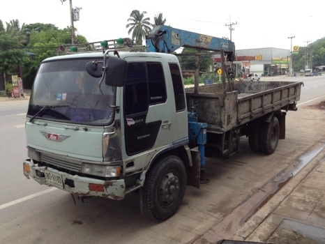 HINO ไฮเทค FG194B เครื่องHO7C เทอร์โบ เพาเวอร์ เบรกจิ๊ฟฟี่  พร้อมเครน 5 เหลี่ยม TADANO  SUPER Z300 ยางดี สภาพพร้อมใช้ขายตามสภาพ. 740,000