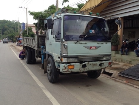 HINO ไฮเทค FG194B เครื่องHO7C เทอร์โบ เพาเวอร์ เบรกจิ๊ฟฟี่ พร้อมเครน 5 เหลี่ยม TADANO SUPER Z300 ยางดี สภาพพร้อมใช้ขายตามสภาพ. 740,000 HINO ไฮเทค FG194B เครื่องHO7C เทอร์โบ เพาเวอร์ เบรกจิ๊ฟฟี่ พร้อมเครน 5 เหลี่ยม TADANO SUPER Z300 ยางดี สภาพพร้อมใช้ขายตามสภาพ. 740,000