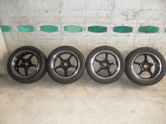 ล้อแม็ก 17นิ้ว 4รู100/114 พร้อมยาง 4 ล้อ ราคา 8900 บาท