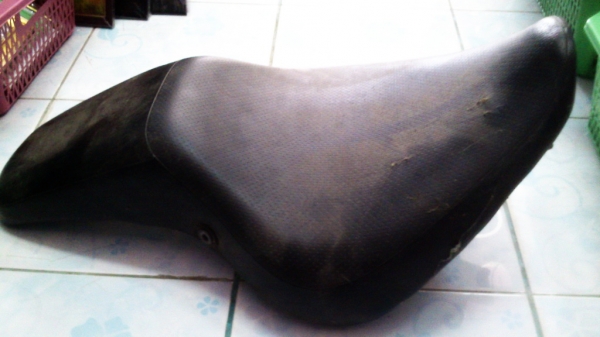 ขายเหมาอะไหล่ถูกๆถังsteedเบาะshadow750ไฟเลี้ยว