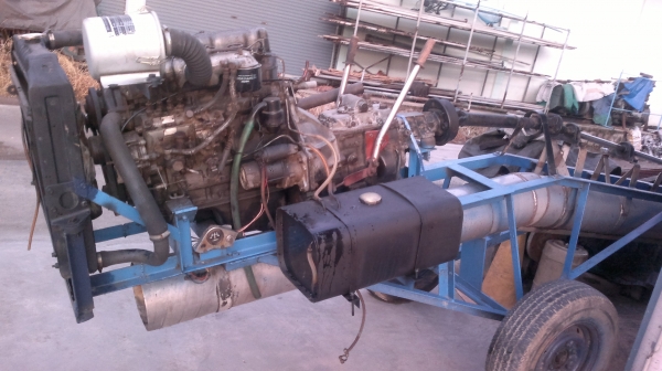 ขายเครื่องสูบน้ำท่อสเตนเลสขนาด 10"ยาวประมาณ 4 วากว่าคับ089-8374018