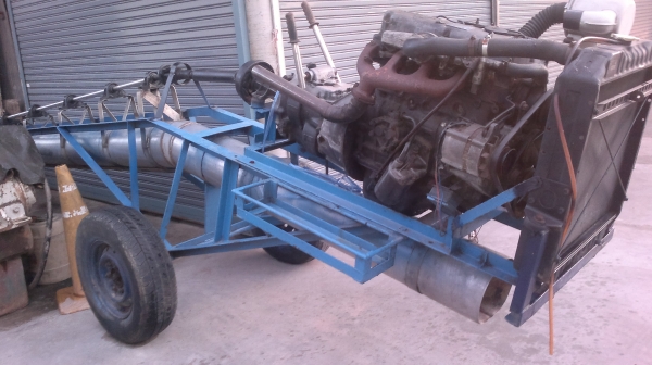 ขายเครื่องสูบน้ำท่อสเตนเลสขนาด 10"ยาวประมาณ 4 วากว่าคับ089-8374018