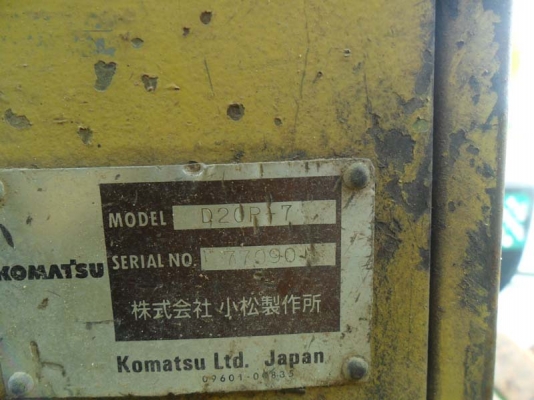 Komatsu D20-7