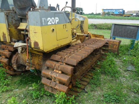 Komatsu D20-7