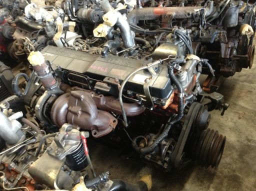 เครื่องยนต์ 6HE1 TURBO 6สูบ 260แรง