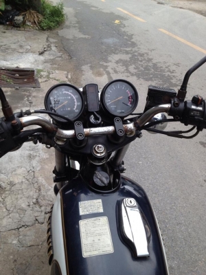 1983 Yamaha sr 400 cc.