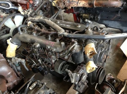 เครื่องยนต์ 6BG1 6สูบ 185แรง