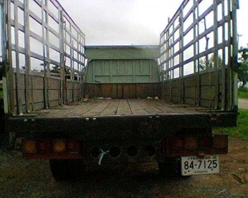 ขายหกล้อFF3H195แรงม้าสภาพพร้อมใช้