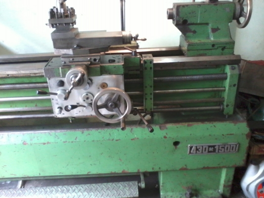 เครื่องกลึงต้ากัง 8 ฟุต