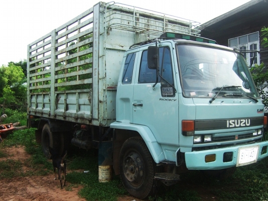 รถดี ราคาถูก ง่ายต่อการตัดสินใจครับ  FTR 195 6HE1 แท้แน่นอน