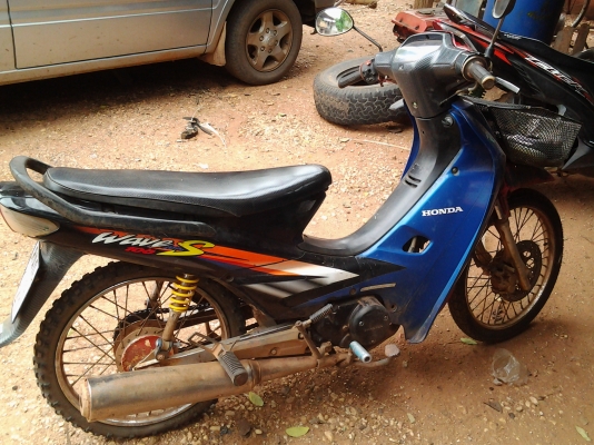 ขายเวฟ100 แค่10500 บาทครับ