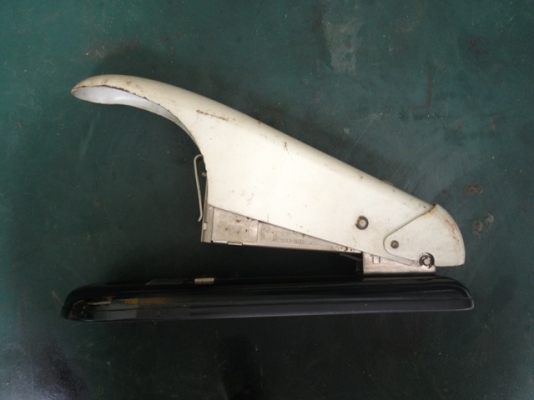 ขายเครื่องเย็บกระดาษ RAPID9 by SWEDEN