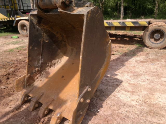 ขายรถแบคโฮ KOMATSU PC-200-6 ช่วงล้างเต็ม ใช้งานได้เร็ว เครื่อง ปั้มแรง ราคาคุยกันได้