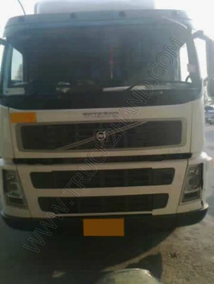 รถบรรทุก 10 ล้อหัวลาก ยี่ห้อ VOLVO 400 แรงม้า