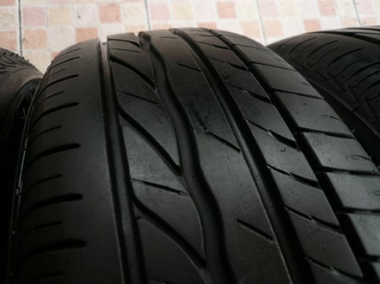 ขายยาง BRIDGETONE ER300----195-65-15----ปี12+11 (1ชุด)