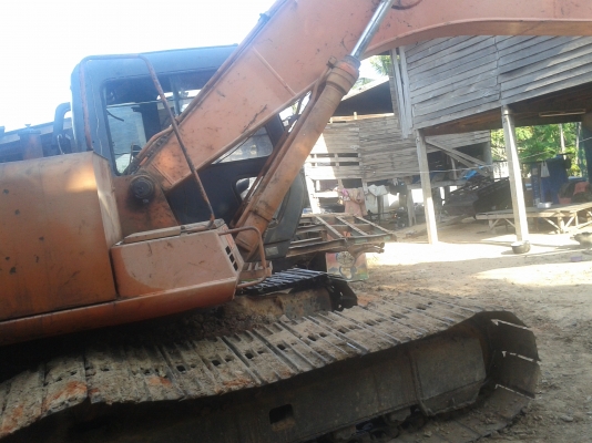 ขายดาว์รถแม็คโคฮิตาชิ200-3และสิบล้อคับยกชุดเลยคับ ขายดาว์รถแม็คโคฮิตาชิ200-3และสิบล้อคับยกชุดเลยคับ