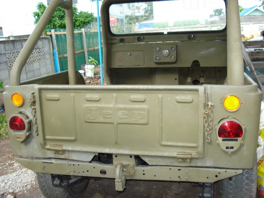 JEEP WILLY CJ5 ปะผุสีใหม่ทั้งคัน