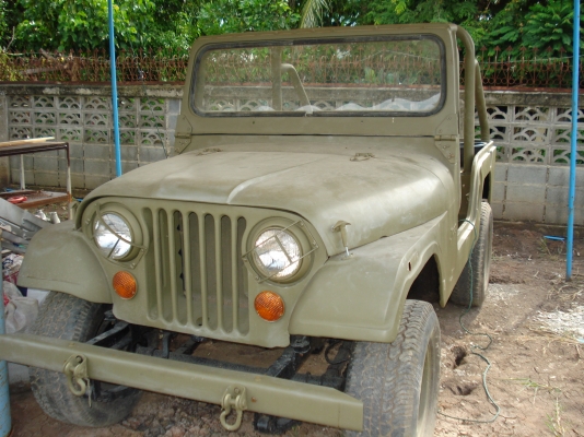 JEEP WILLY CJ5 ปะผุสีใหม่ทั้งคัน