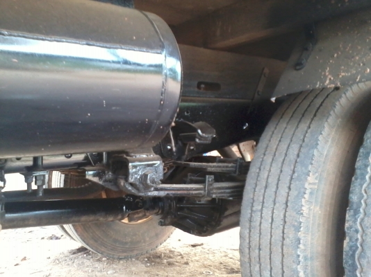 อิซูซุ NPR 115 แรง ห้างแท้ แชทซีอย่างสวย พร้อมคอกเหล็กซื้อไปใช้งานได้เลยโทร0872546421บอยรัยสาย คนโคราชบ้านเองเด้อ