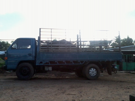 อิซูซุ NPR 115 แรง ห้างแท้ แชทซีอย่างสวย พร้อมคอกเหล็กซื้อไปใช้งานได้เลยโทร0872546421บอยรัยสาย คนโคราชบ้านเองเด้อ