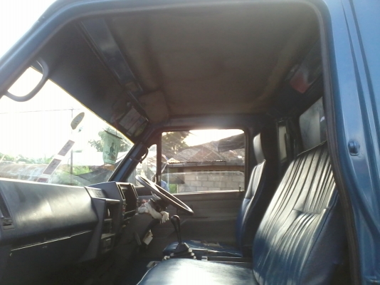 อิซูซุ NPR 115 แรง ห้างแท้ แชทซีอย่างสวย พร้อมคอกเหล็กซื้อไปใช้งานได้เลยโทร0872546421บอยรัยสาย คนโคราชบ้านเองเด้อ