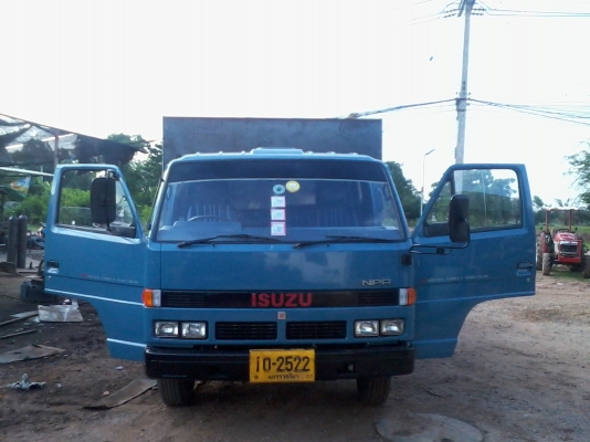 อิซูซุ NPR 115 แรง ห้างแท้ แชทซีอย่างสวย พร้อมคอกเหล็กซื้อไปใช้งานได้เลยโทร0872546421บอยรัยสาย คนโคราชบ้านเองเด้อ