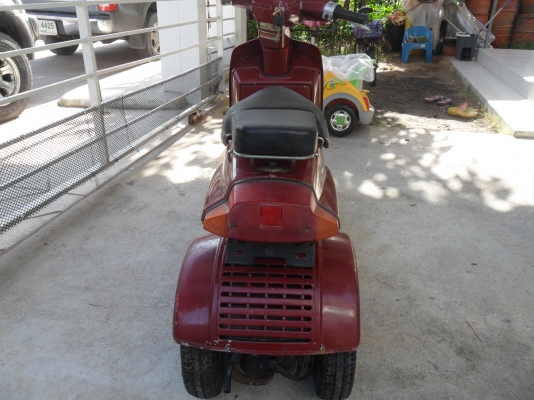 รถป๊อป 3 ล้อ Honda just 50 CC